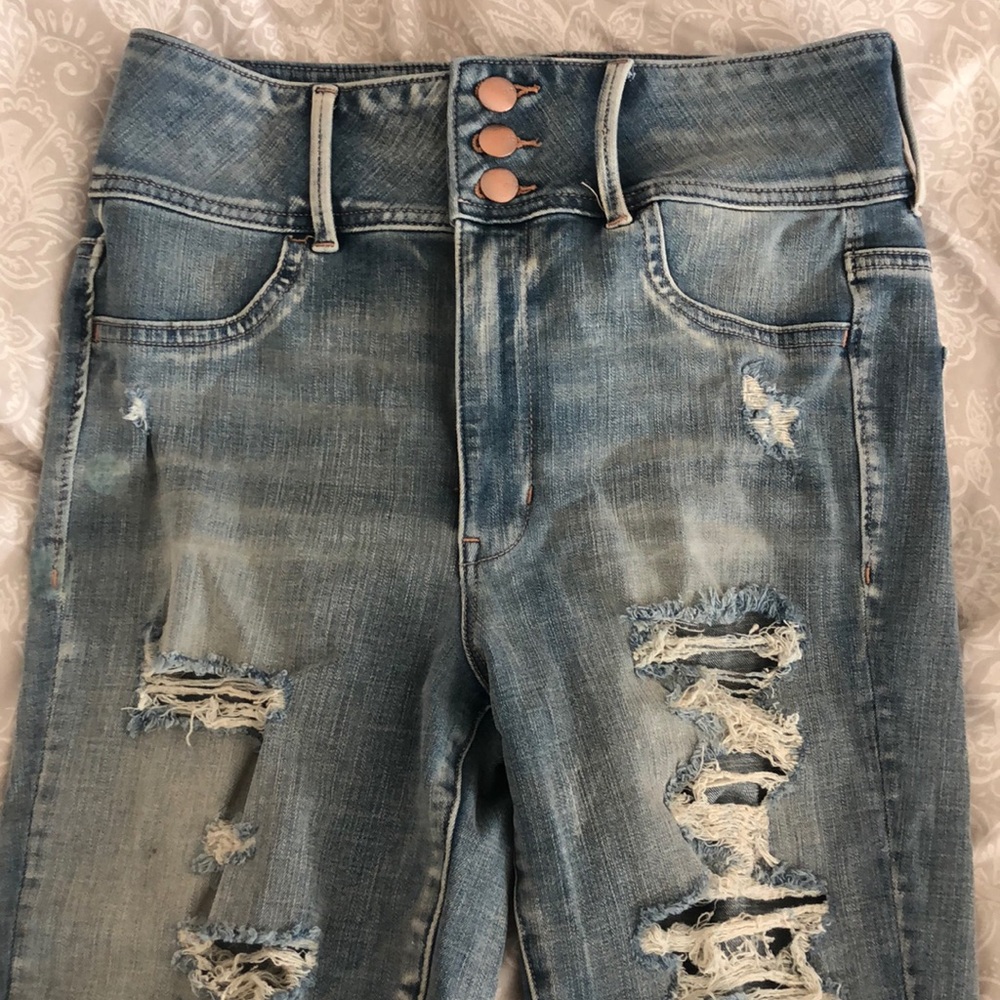 Jeans - Picture 2 of 5